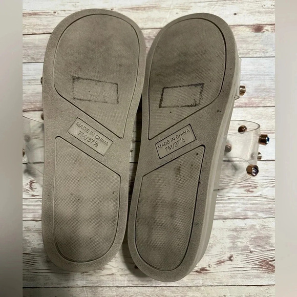 Vince Camuto Slide Sandals Clear Jeweled Size 7.5 Bling Slip On Pool Beach - Picture 8 of 8